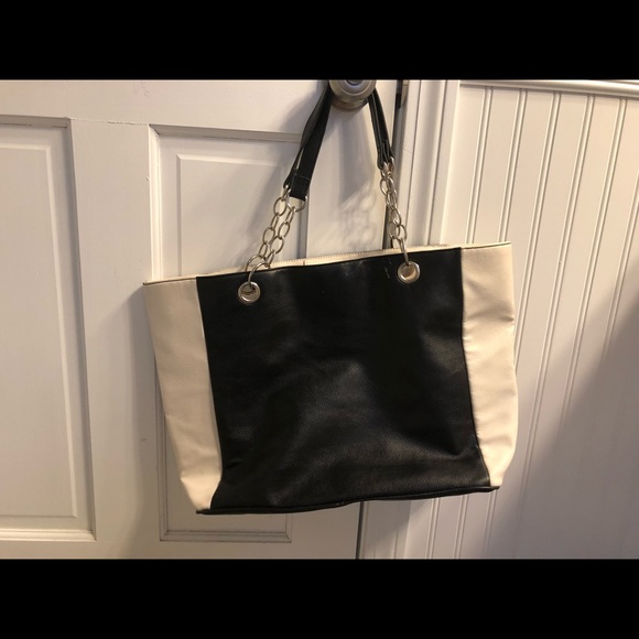 Nine West handbag-Large - Picture 3 of 5